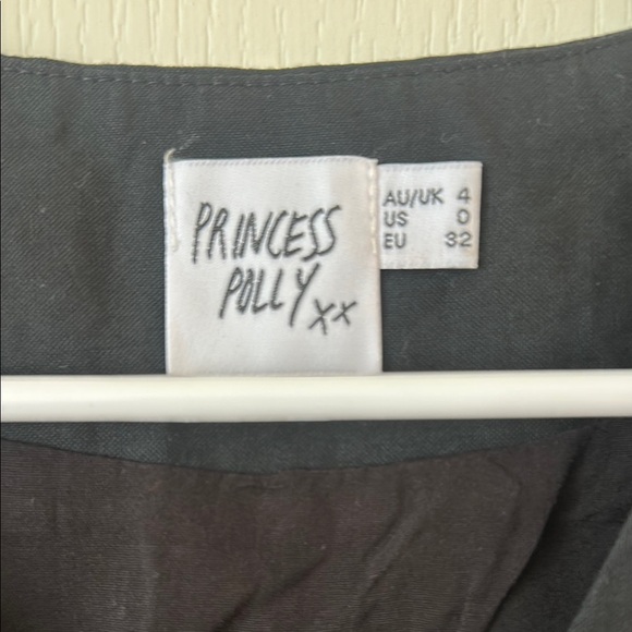 Princess Polly Black Notched Collar Crop Top - Picture 3 of 3